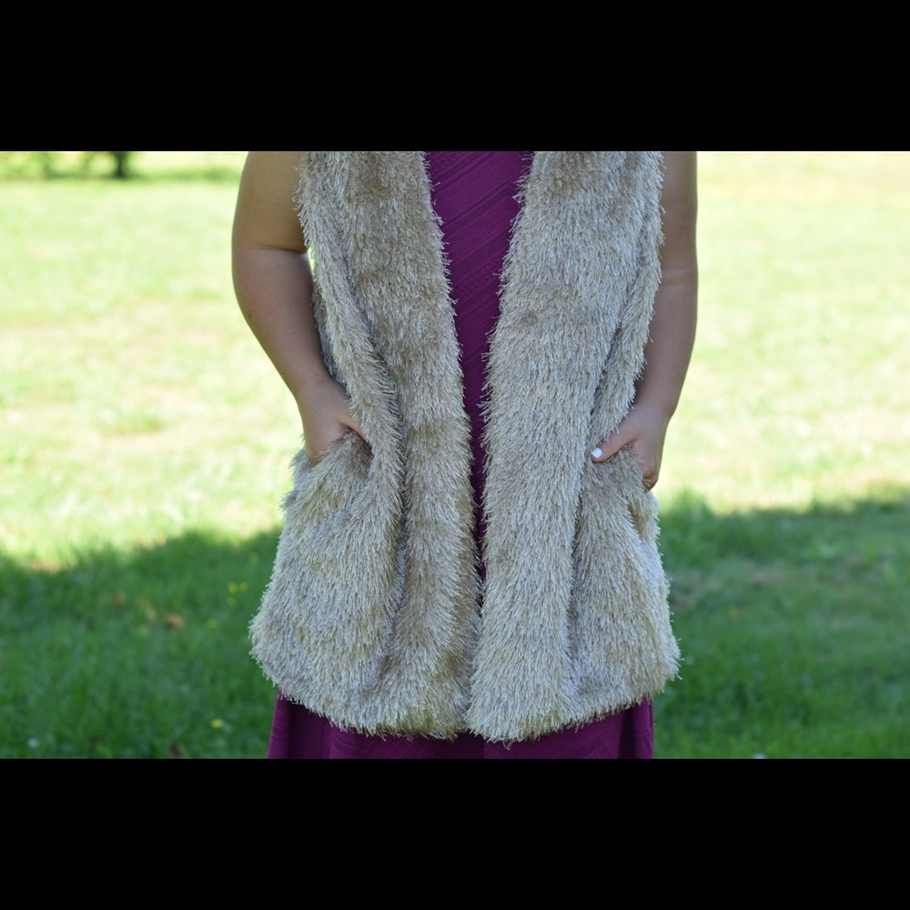Soft Sleeveless Jacket